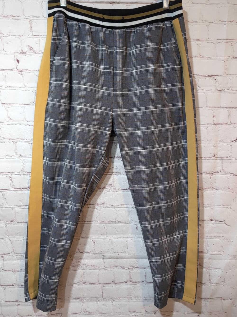 Zara Plaid Cotton Blend Side Stripe Knit Jogger Cropped Pants L Athleisure